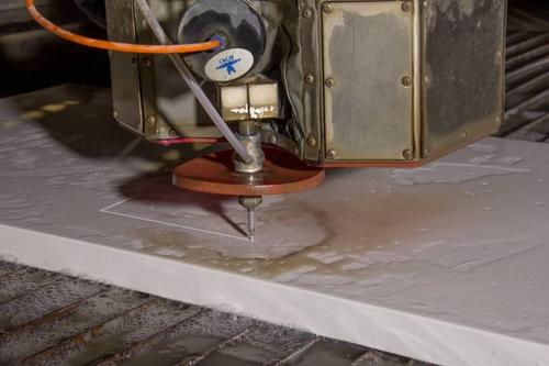 水刀切割机出现崩边 水刀切割机出现崩边